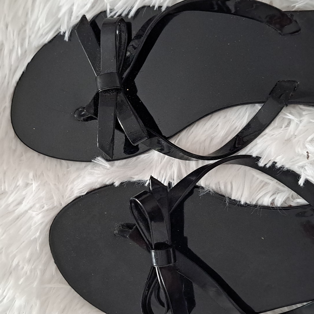 Sandals - Picture 2 of 4